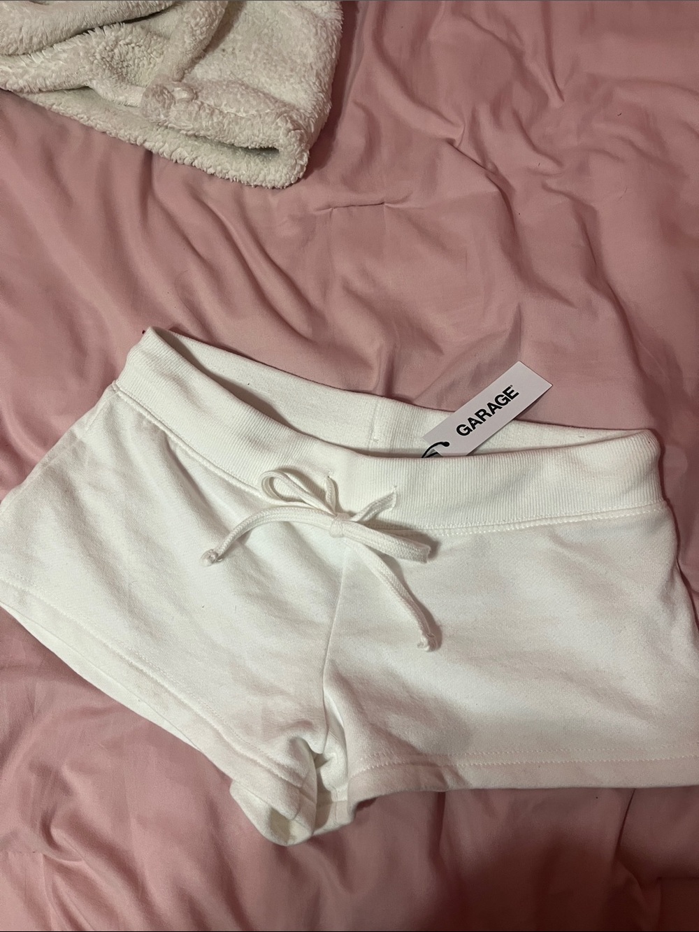 Garage white Shorts